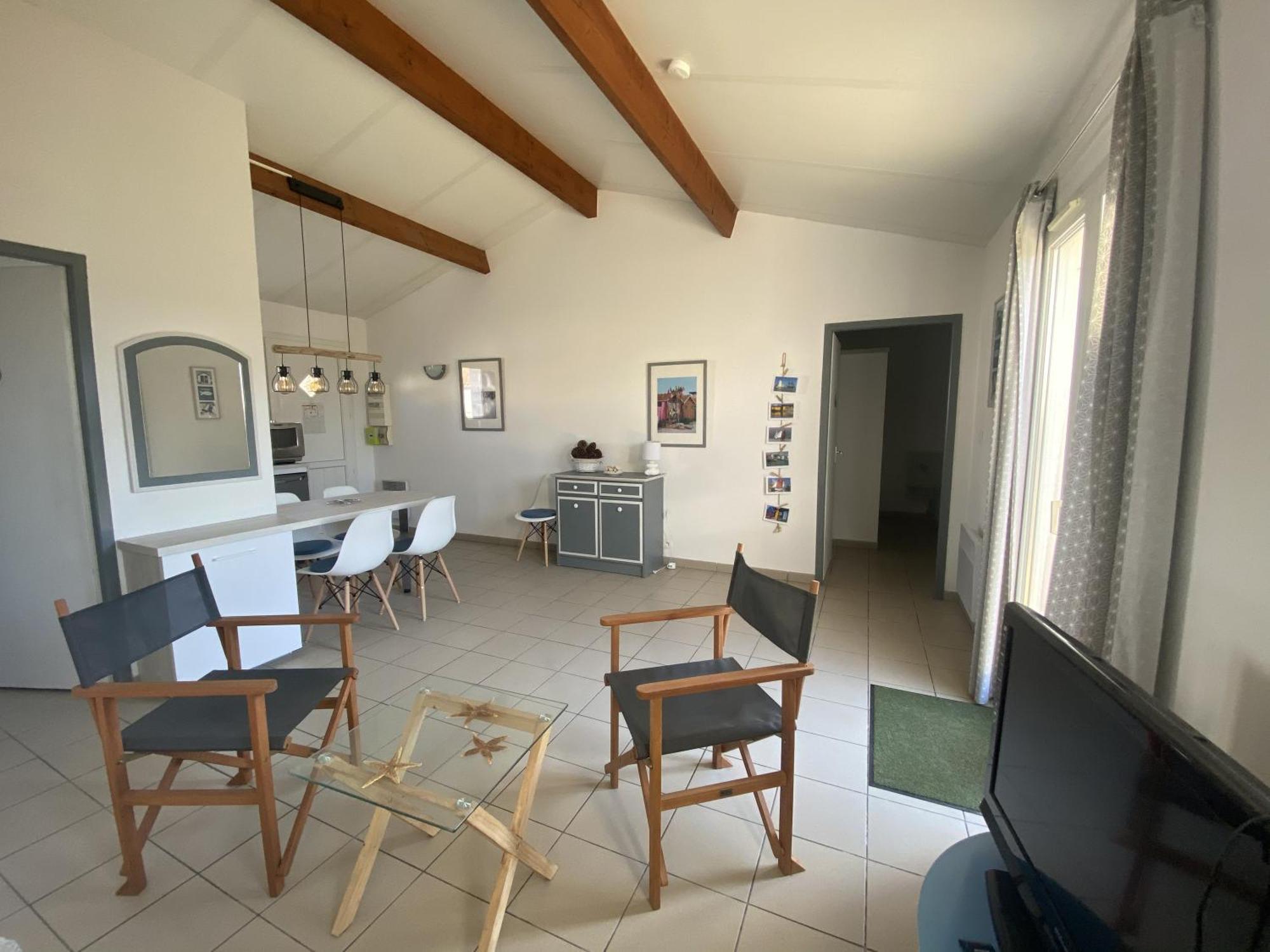 Le Château-dʼOléron Maison Cosy Avec Piscine Partagee מראה חיצוני תמונה